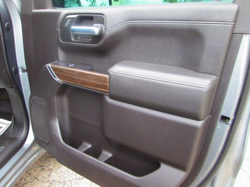 Used 2020 Chevrolet Silverado 1500 LT w/ All-Star Edition AWD/4WD image 13