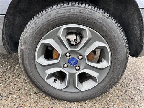 Used 2022 Ford EcoSport S image 5