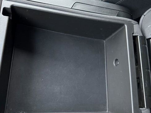 Used 2022 Chevrolet Silverado 2500 Custom w/ Custom Convenience Package image 27