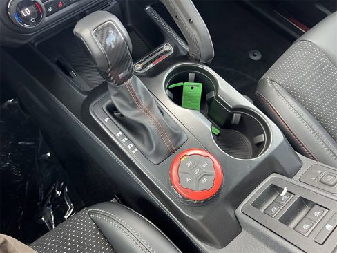 New 2025 Ford Bronco Raptor image 8