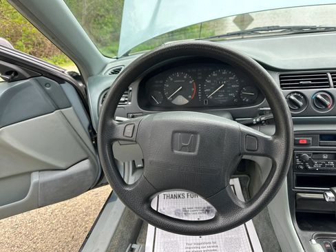 Used 1994 Honda Accord DX image 17