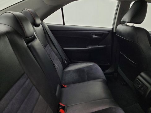 Used 2015 Toyota Camry XSE image 19
