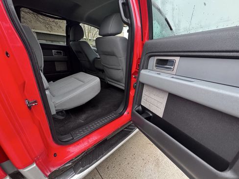 Used 2011 Ford F150 XLT w/ XTR Pkg image 12
