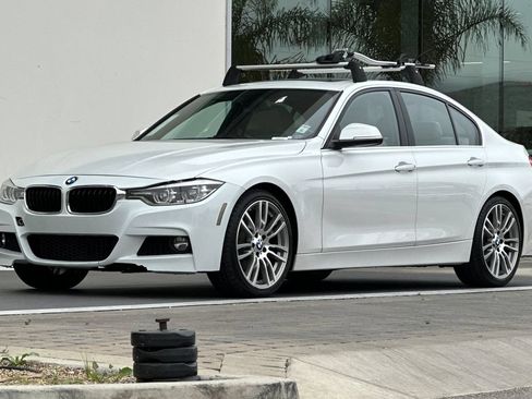 Used 2018 BMW 330i Sedan RWD image 7