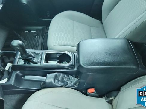 Used 2019 Toyota Tacoma SR image 35