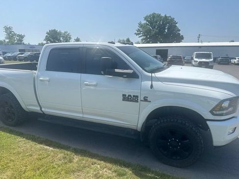Used 2018 RAM 3500 Laramie w/ Sport Appearance Group AWD/4WD image 2
