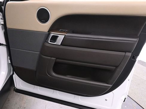 Used 2018 Land Rover Range Rover Sport Supercharged image 20