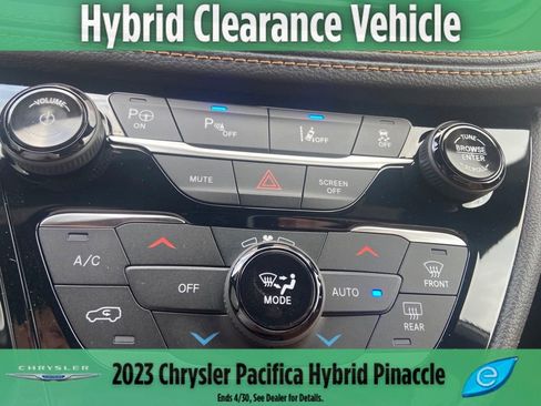 New 2023 Chrysler Pacifica Pinnacle image 33