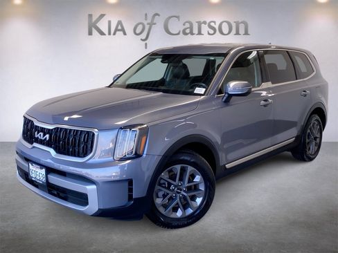 Certified 2023 Kia Telluride LX image 1
