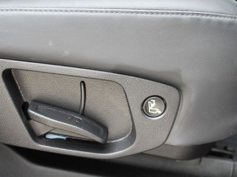 Used 2025 Hyundai Palisade SEL FWD image 24