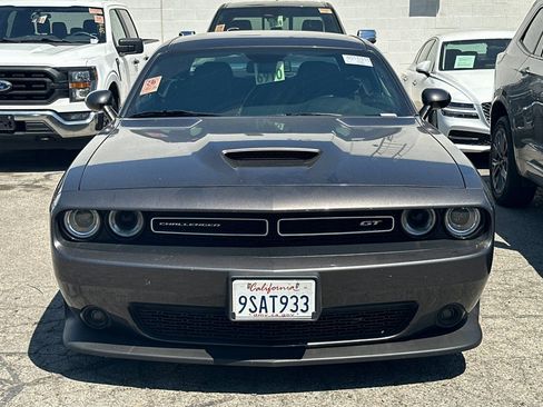 Used 2022 Dodge Challenger GT RWD image 3