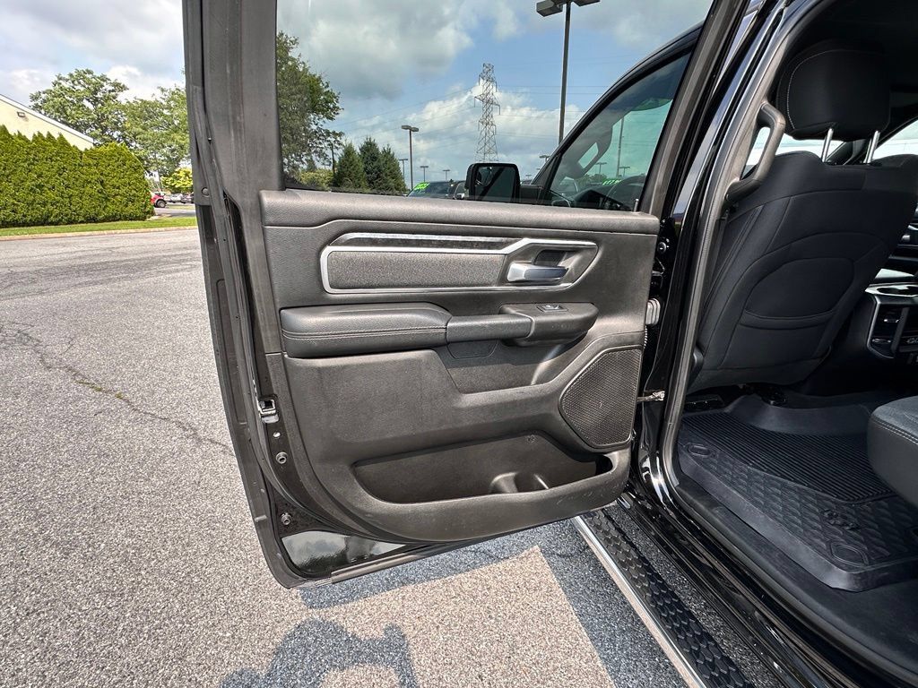 Used 2019 RAM 1500 Big Horn AWD/4WD image 24