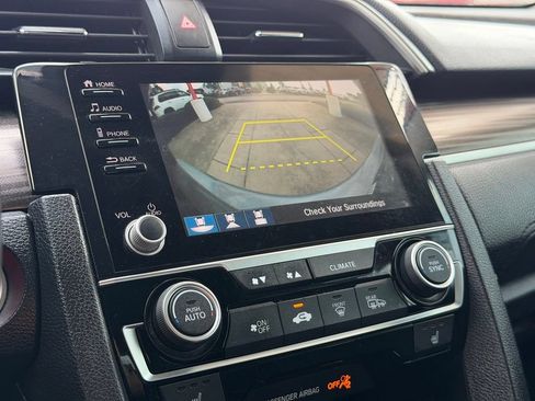 Used 2019 Honda Civic EX image 19