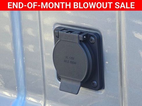 New 2025 Chevrolet Colorado LT w/ LT Convenience Package image 18