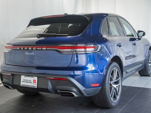 Used 2022 Porsche Macan AWD/4WD image 4