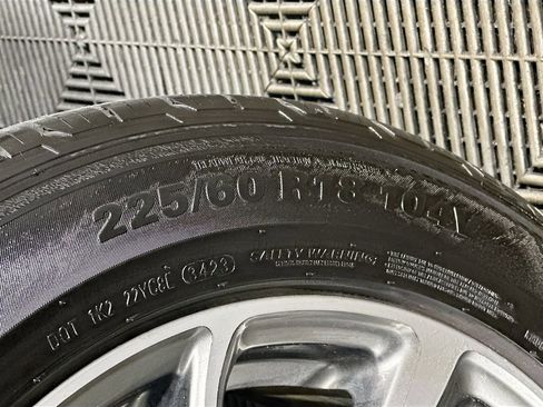 Used 2021 Lincoln Corsair FWD image 32