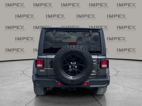 Used 2025 Jeep Wrangler Unlimited Sport AWD/4WD image 4