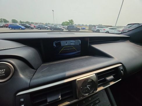 Used 2019 Lexus IS 300 F Sport AWD/4WD image 21