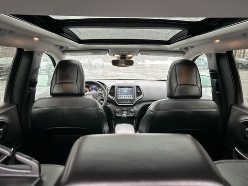 Used 2022 Jeep Cherokee Latitude Lux w/ Sun & Sound Group image 47