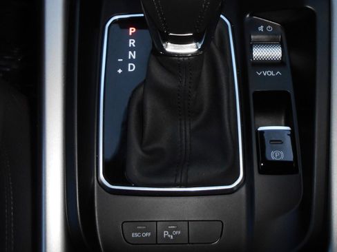 Certified 2024 Dodge Hornet GT w/ Cold Weather Group AWD/4WD image 13