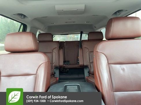 Used 2019 Chevrolet Tahoe Premier w/ Premier Plus Edition AWD/4WD image 38