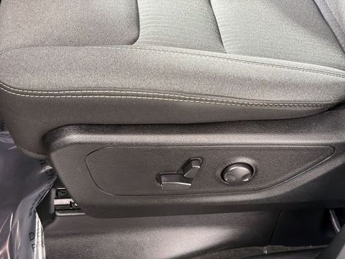 Used 2023 RAM 1500 Big Horn AWD/4WD image 14