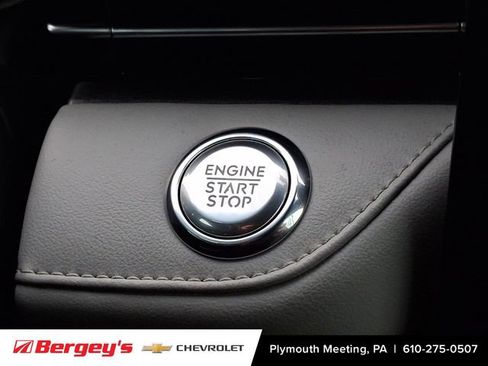 Used 2024 Lincoln Nautilus Premier AWD/4WD image 26