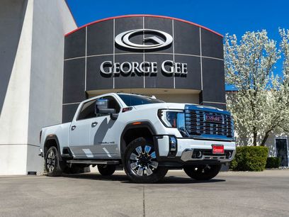 New 2026 GMC Sierra 2500 Denali w/ Denali Reserve Package