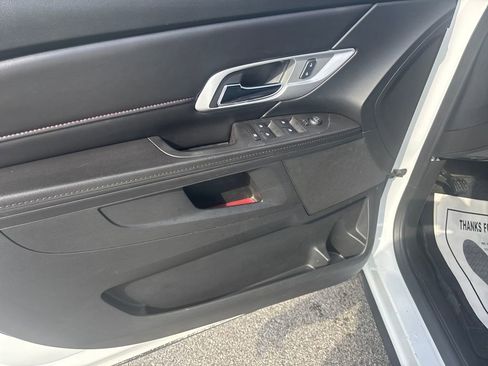 Used 2017 GMC Terrain SLE image 14