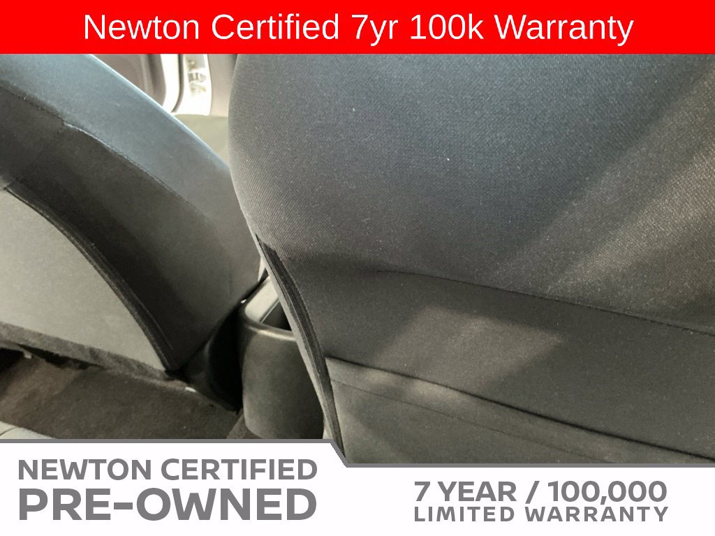 Used 2025 Nissan Versa S w/ Trunk Package FWD image 15