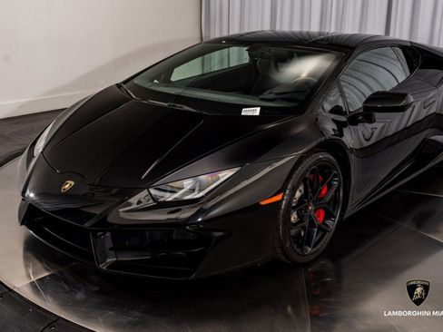 Used 2018 Lamborghini Huracan LP 580-2 image 8