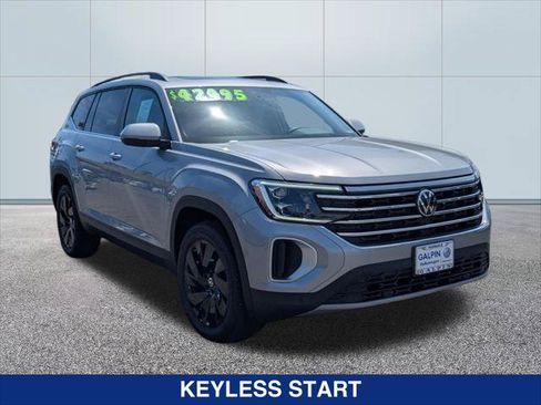 Certified 2026 Volkswagen Atlas SE w/ Panoramic Sunroof Package FWD image 7