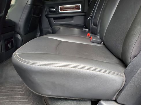 Used 2012 RAM 2500 Laramie AWD/4WD image 32