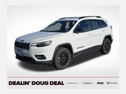 Used 2023 Jeep Cherokee Altitude Lux