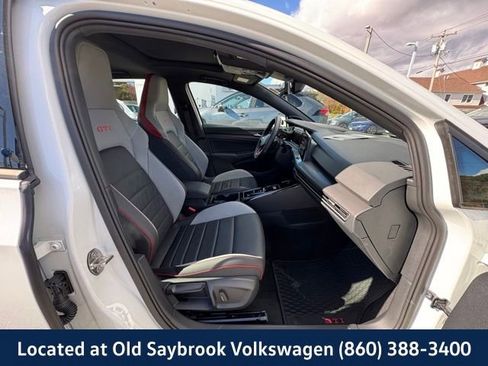 Certified 2024 Volkswagen GTI Autobahn image 22