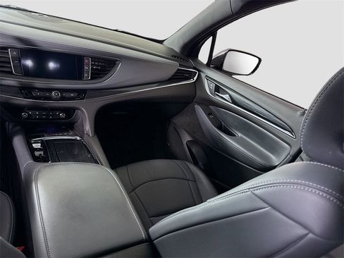 Used 2024 Buick Enclave Essence w/ Experience Buick Package image 18
