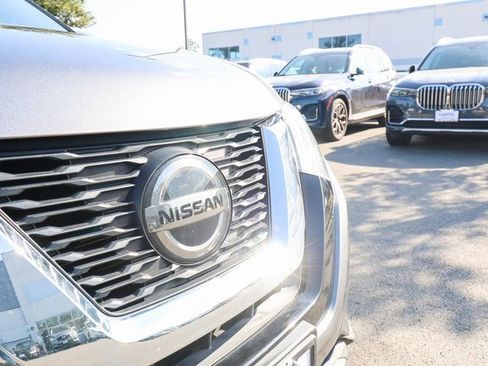 Used 2020 Nissan Rogue S image 18