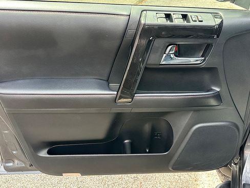 Certified 2023 Toyota 4Runner TRD Off-Road Premium w/ Off Road Premium Plus Package AWD/4WD image 15