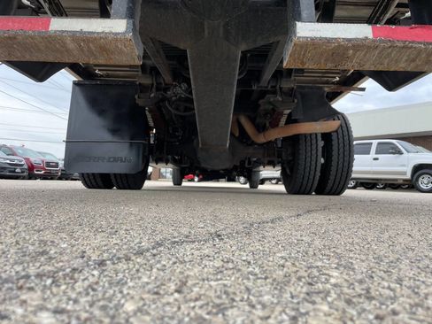 Used 2013 Ford F550 2WD Regular Cab Super Duty w/ Payload Upgrade Pkg image 26