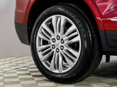 Used 2019 Cadillac XT5 Premium Luxury image 56