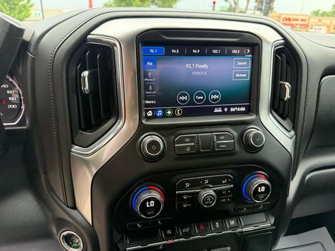 Used 2020 Chevrolet Silverado 1500 RST w/ True North Edition AWD/4WD image 21
