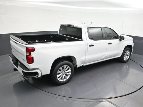 Used 2021 Chevrolet Silverado 1500 Custom RWD image 19
