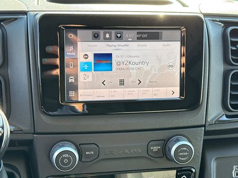 New 2026 RAM ProMaster 2500 w/ Convenience Group image 17