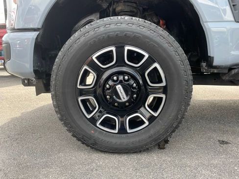 Used 2026 Ford F350 Platinum image 8