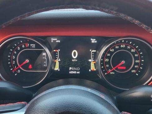 Certified 2020 Jeep Gladiator Rubicon AWD/4WD image 15