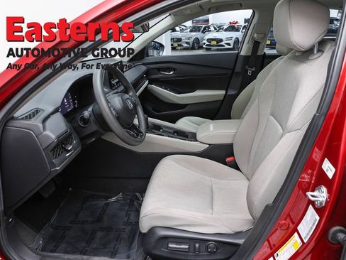 Used 2025 Honda Accord SE image 14