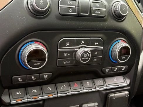 Used 2020 Chevrolet Silverado 1500 High Country w/ LPO, Dark Essentials Package AWD/4WD image 22