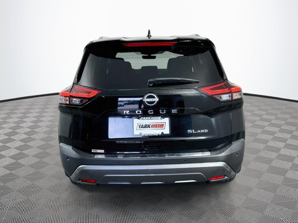Used 2022 Nissan Rogue SL w/ SL Premium Package AWD/4WD image 9