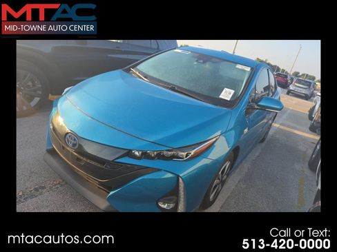 Used 2018 Toyota Prius Prime Advanced FWD image 1