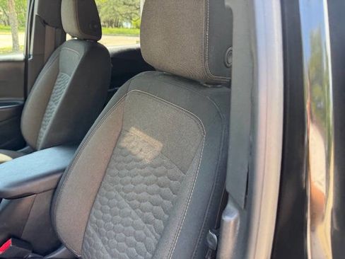 Used 2019 Chevrolet Equinox LT image 37